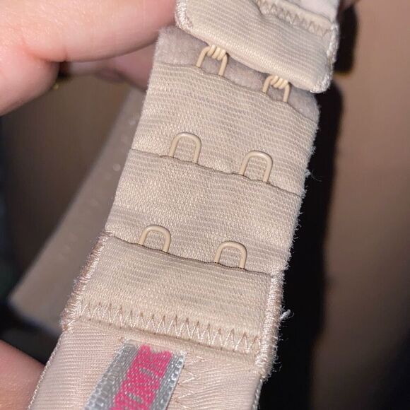 PINK Victoria's Secret Beige Wear Everywhere Multi-Way Push Up Bra Size 34C - Picture 9 of 9